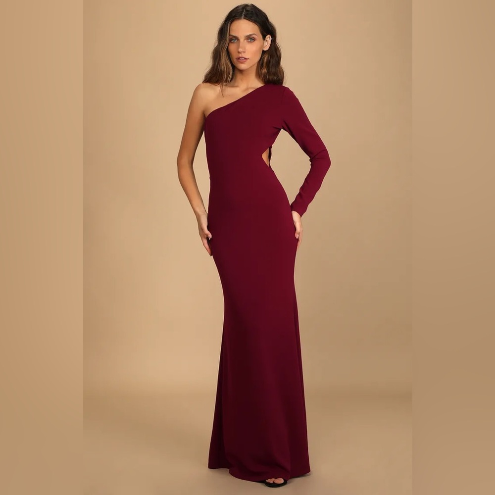 Lulu One Shoulder Fitted Maxi Dress